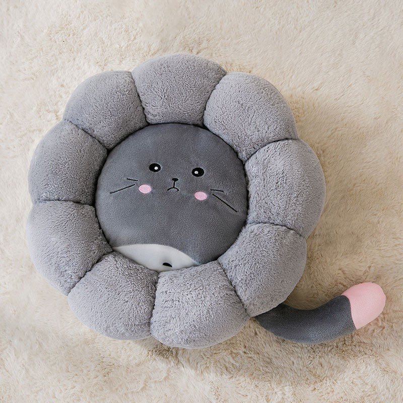 主子豪宅：超柔軟精品窩墊 Snuggle Paradise: Plush Pet Beds with Personality